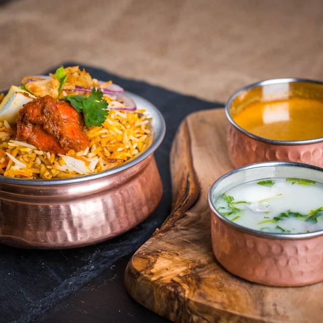 Chettinadu Chicken Biryani.